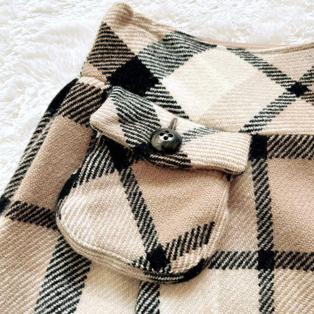 BURBERRY BLUE LABELノバチェックウールスカート　ホースロゴ刺繍