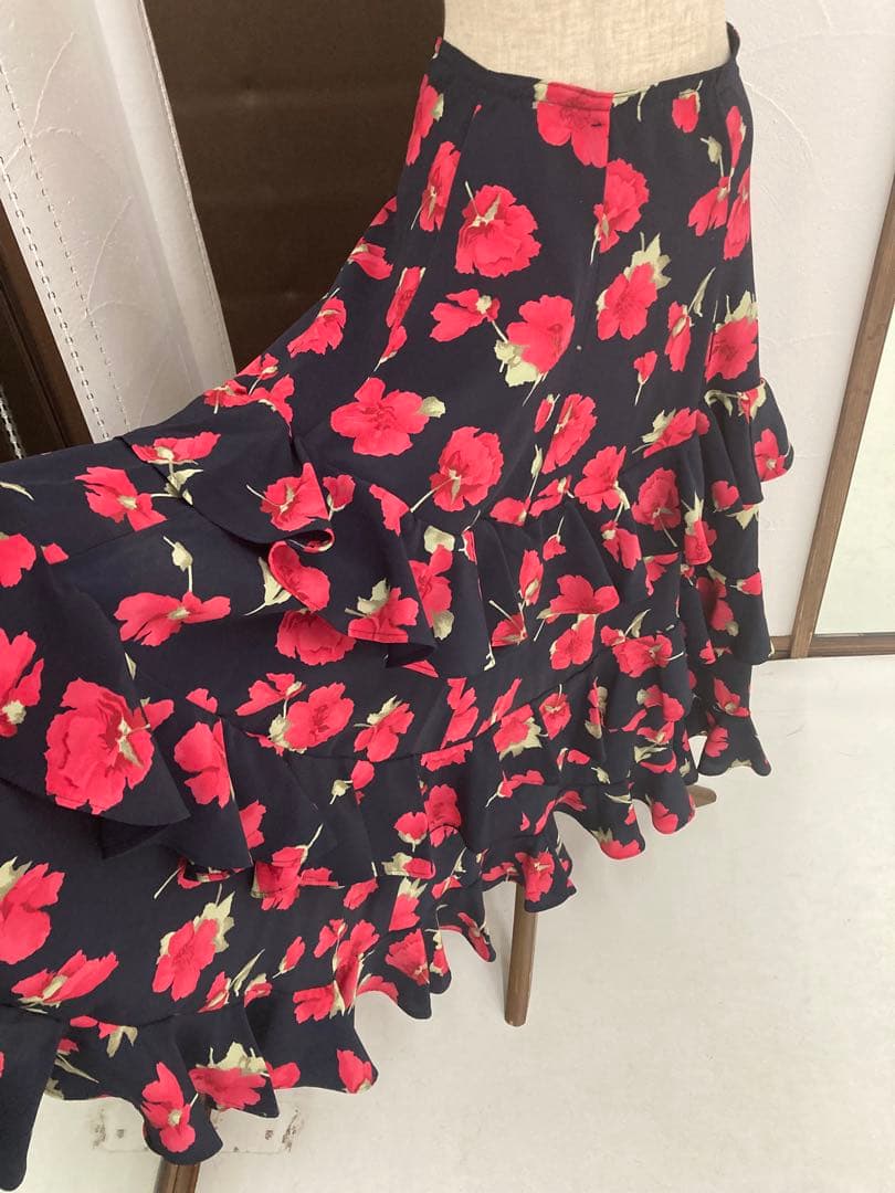 良品 フラメンコ ツーピース 花柄 ゴージャスボランテ 発表会