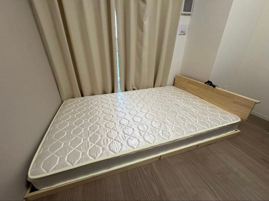 セミダブルベッド　フレームマットレスセット