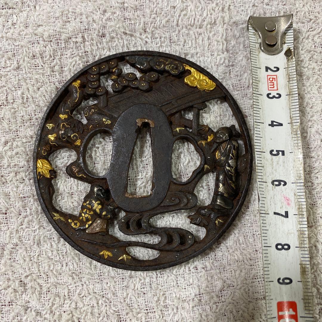 B-28 鍔　金銀象嵌透かし彫り　武具　刀装具　日本刀　鉄製　美術品　工芸品