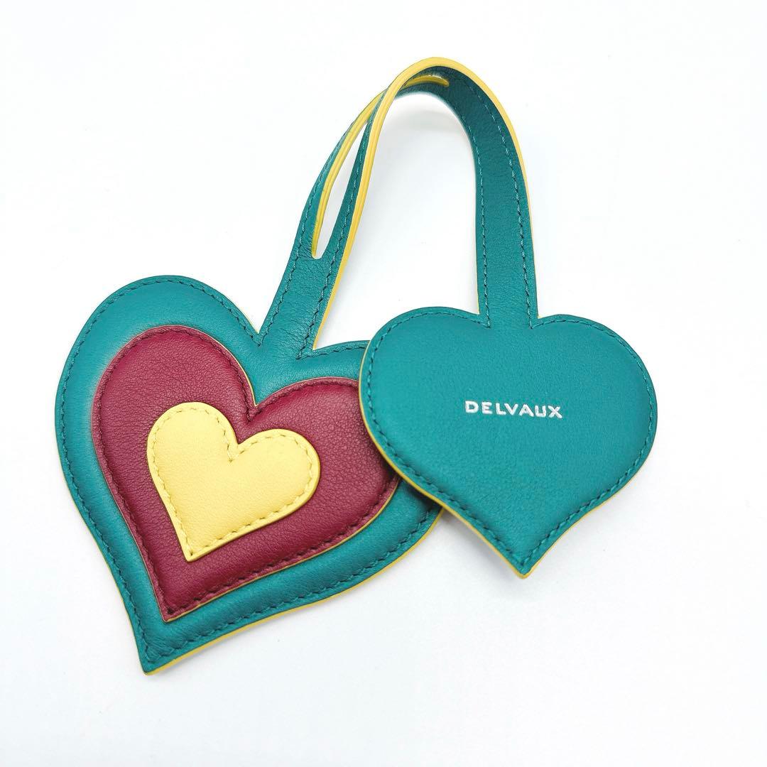 DELVAUX デルヴォー バッグチャームハートモチーフ グリーン★C86