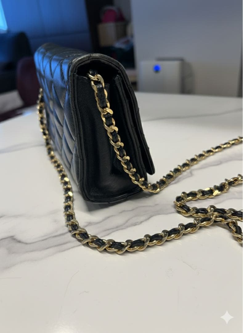 ベ*ラ様 GIVENCHY キルティングレザーチェーンショルダーバッグ ヴィンテ