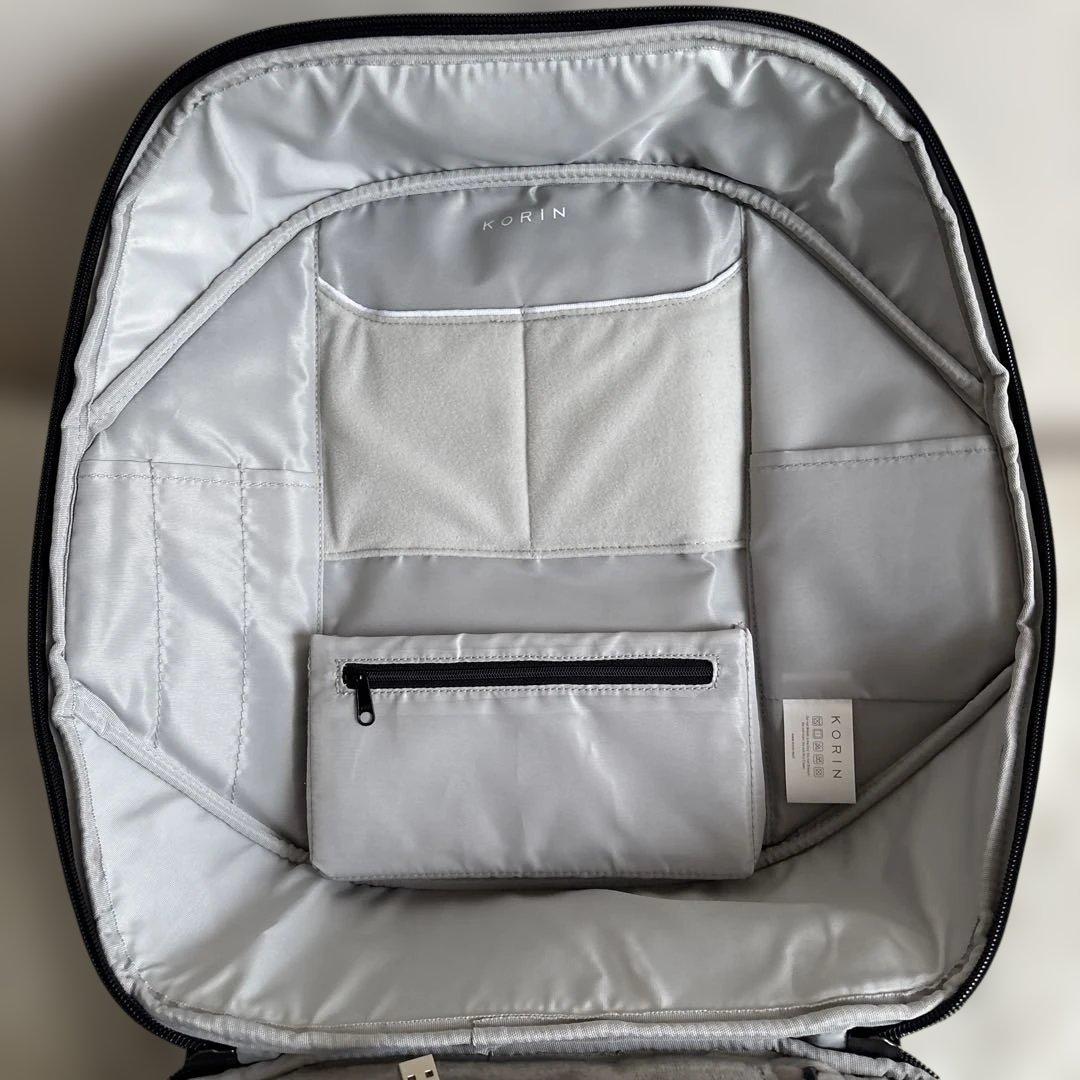 KORIN DESIGNコリンデザインブラックバックパック大容量