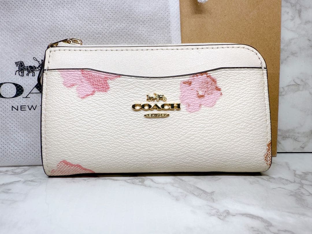 COACH 花柄 レザー キーケース