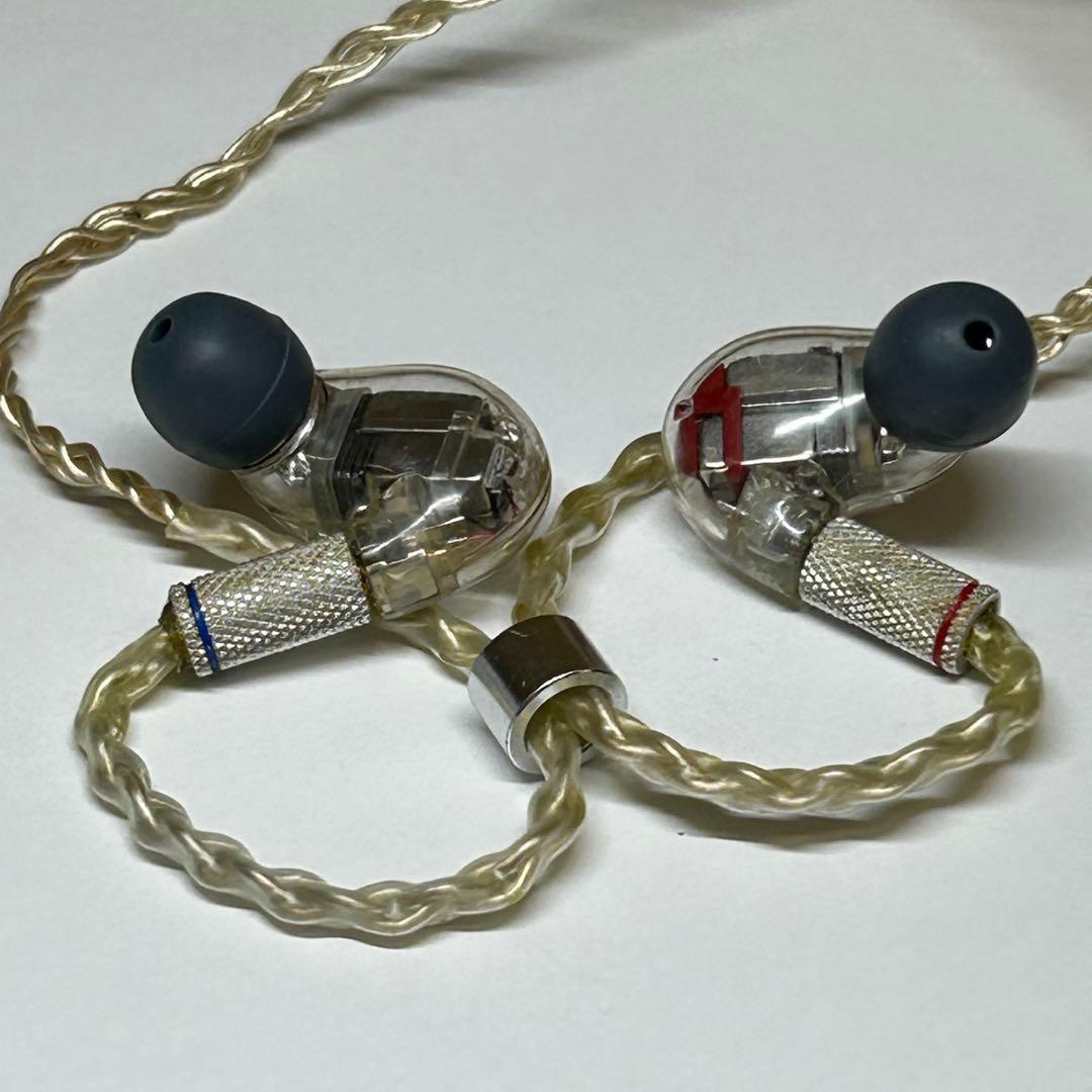 SHURE SE846 　有線イヤホン　　　　　　　　　K439