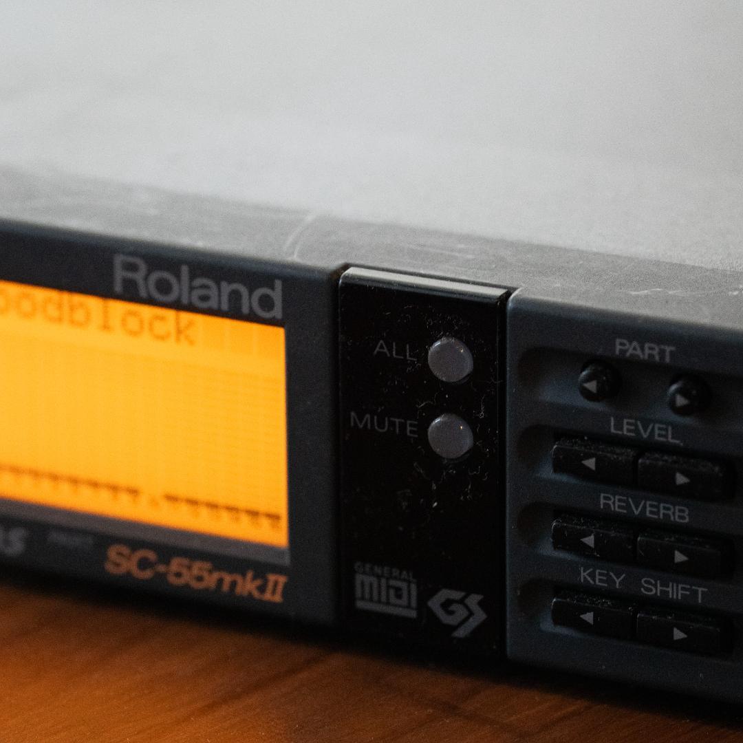 動作品 Roland SC-55mk2