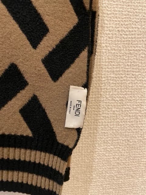 ア*ム様 【正規品】 FENDI フェンディ マフラー