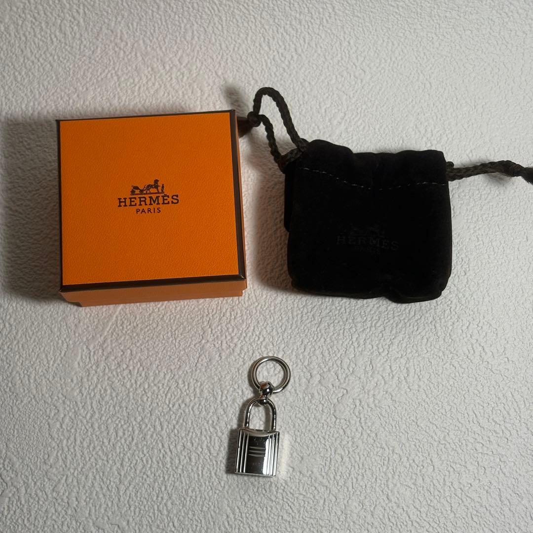 HERMES ツイリーリング（カデナ）