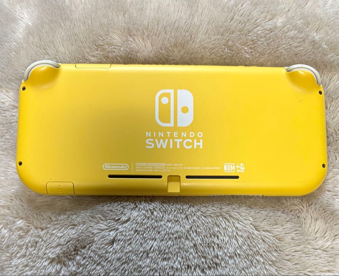 Nintendo Switch Lite イエロー スティック新品