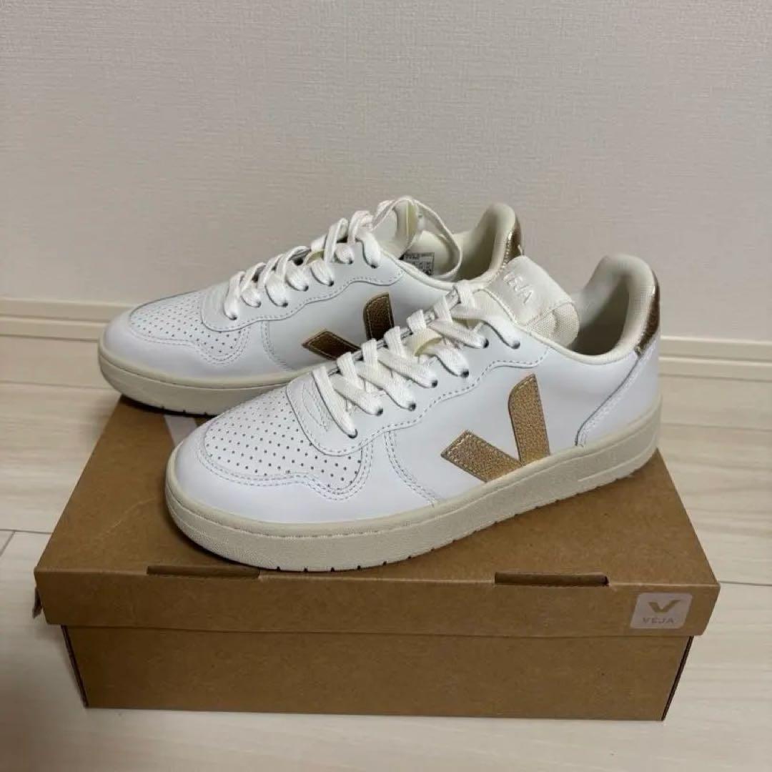 新品未使用 VEJA V-10