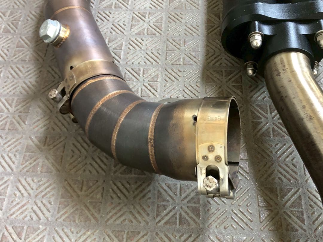 YZF-R1 07-08年式(4C8、RN20型)用中間パイプ