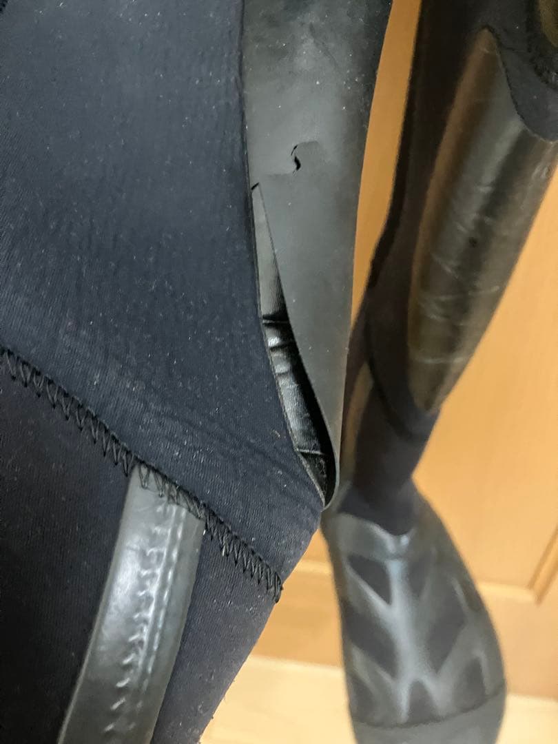 BE WET ウェットスーツ　ピーウェット　ドライスーツ　サーフィン