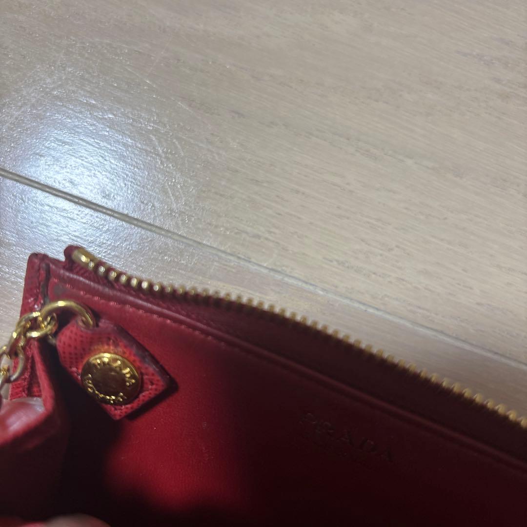 PRADA レッド サフィアーノレザー キーケース