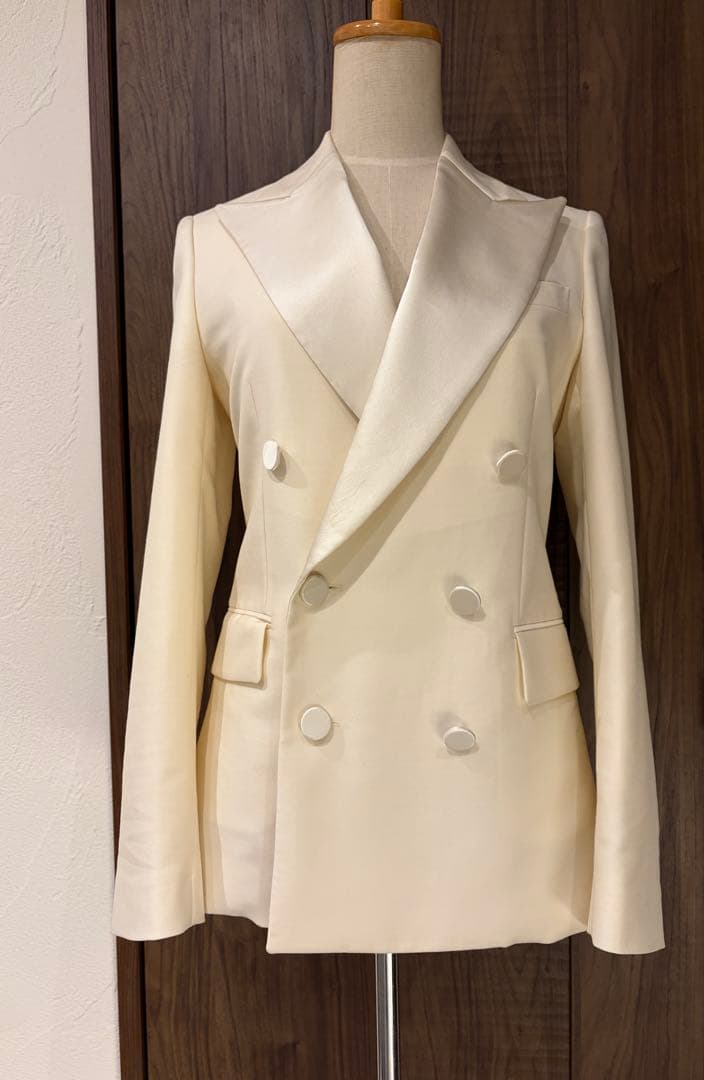 【新品】マディソンブルー W6B ダブルブレスト タキシードジャケット00サイズ