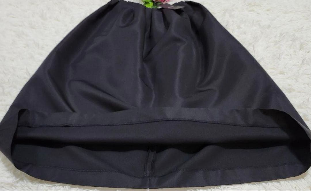 ヨーコチャン　タックスカート　バックファスナー　38　ブラック