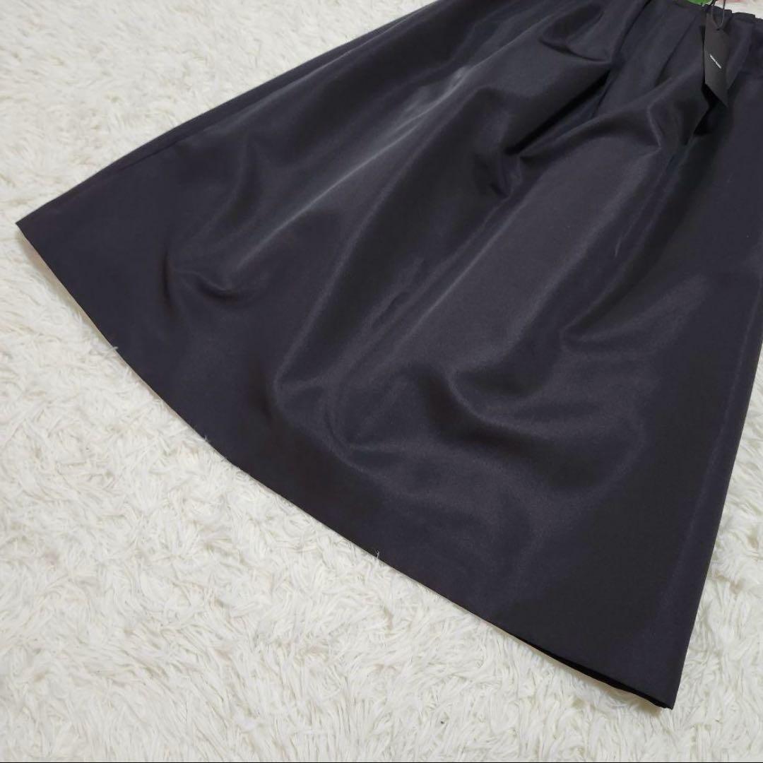 ヨーコチャン　タックスカート　バックファスナー　38　ブラック