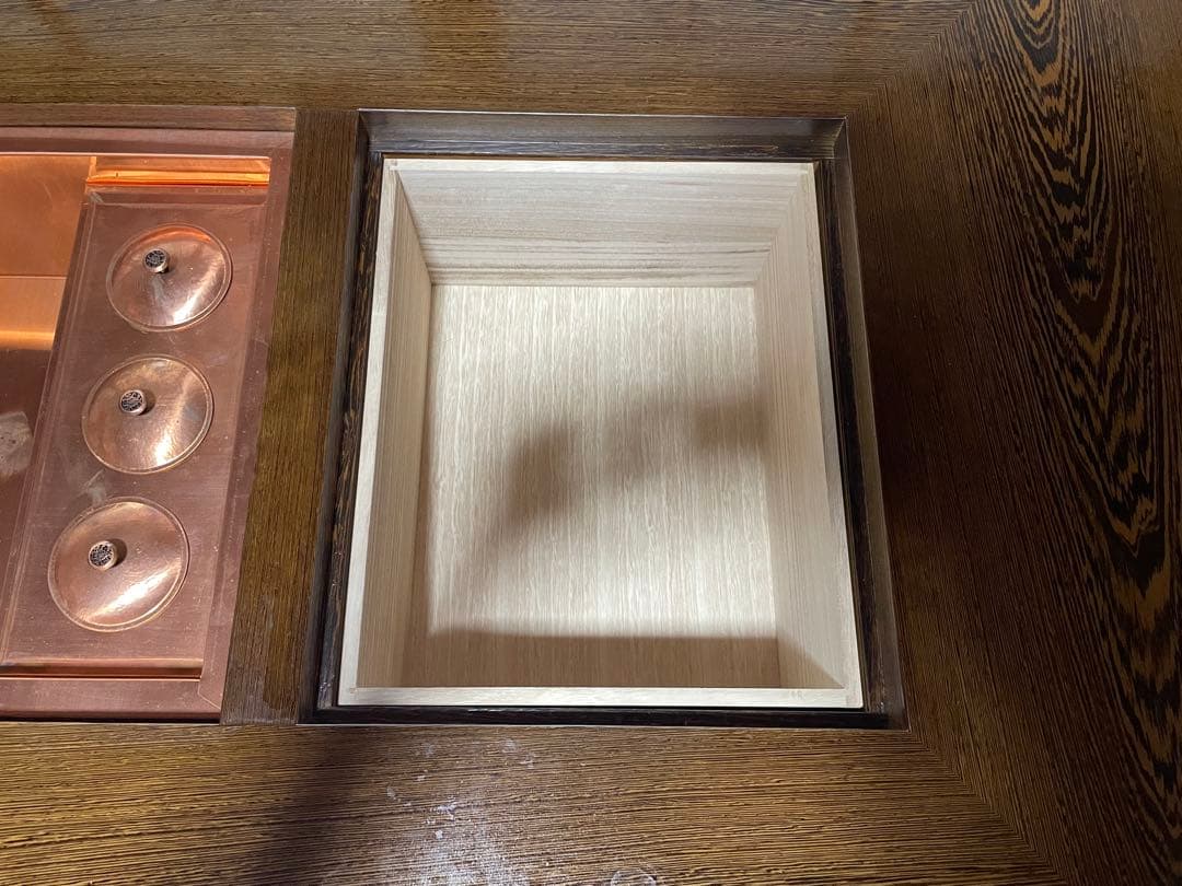 断捨離中バッハ様　昭和レトロ　アンティーク　囲炉裏　木製ダークブラウン 収納付き