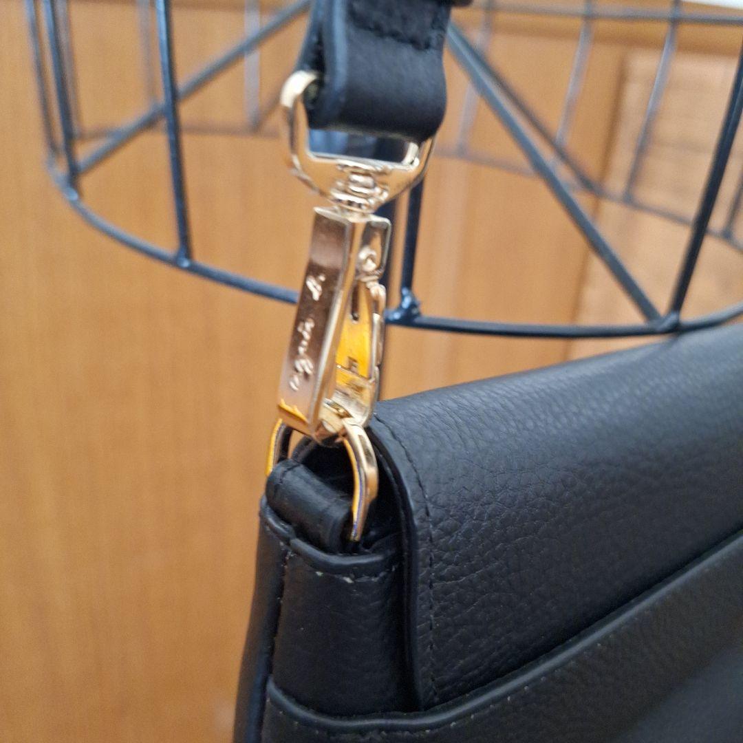 未使用 アニエスベー ブラックレザーショルダーバッグ