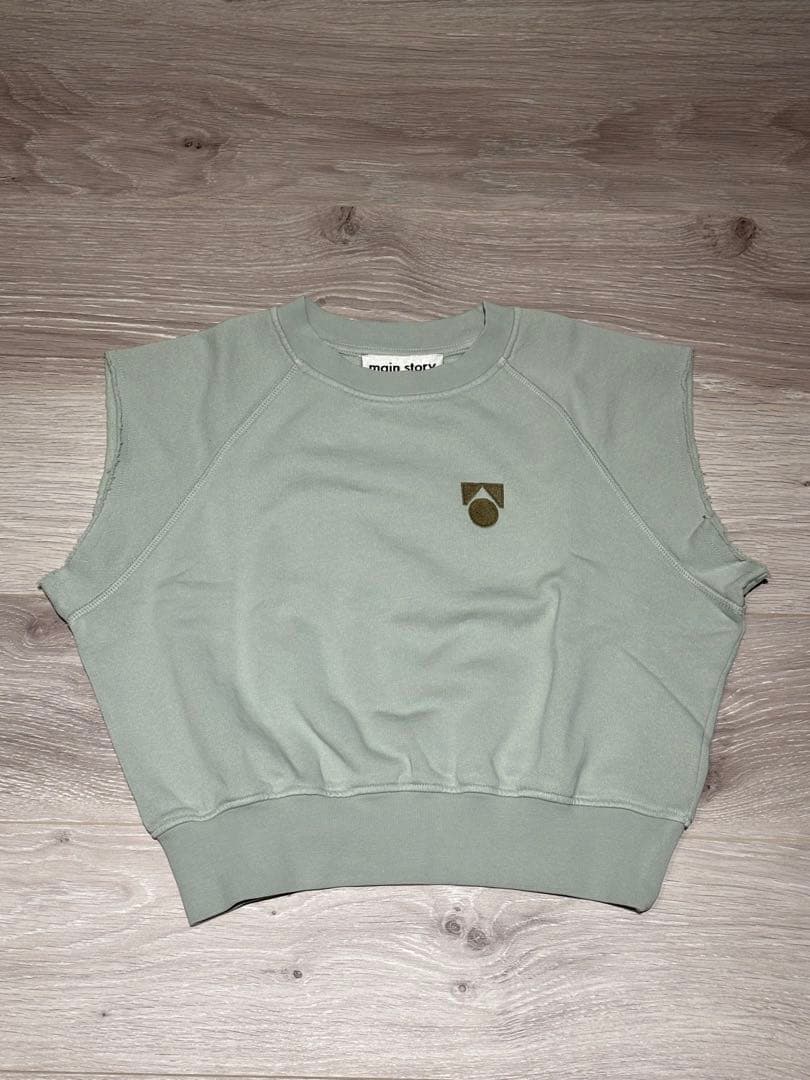 トップス mainstory