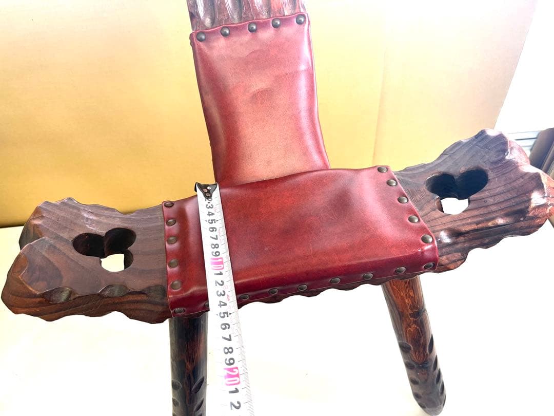 J58 シェファードチェア　木製　椅子　アンティーク　スペイン　３本脚