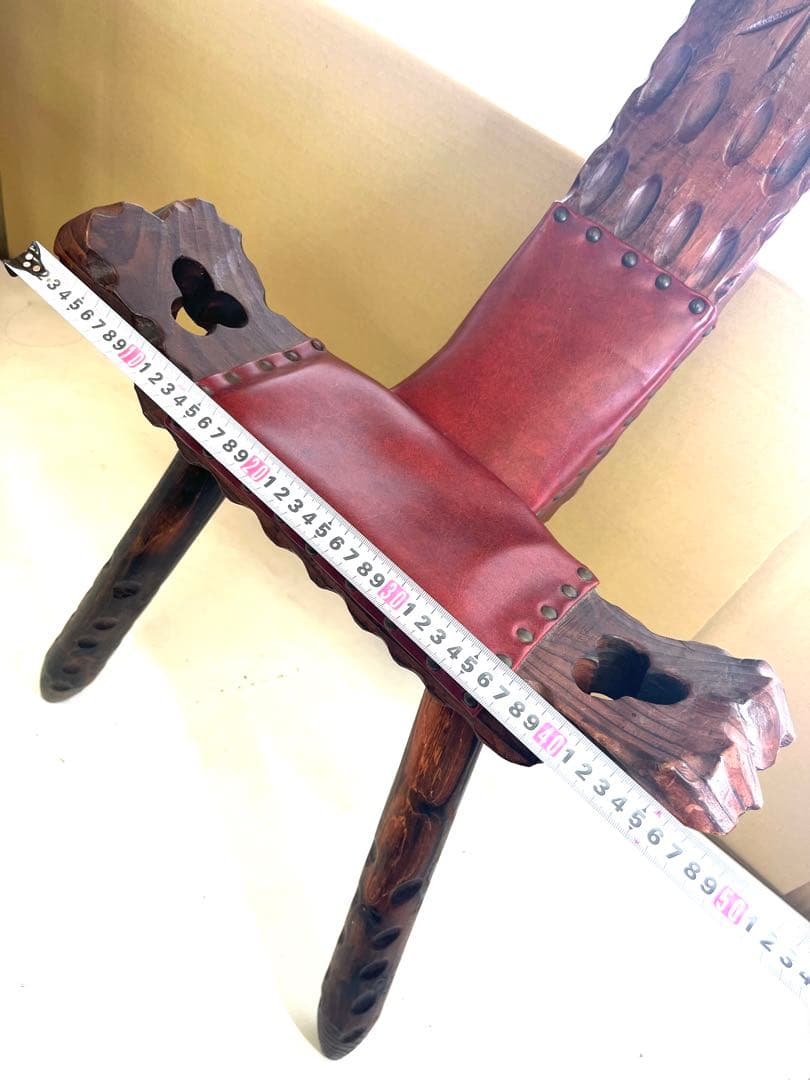 J58 シェファードチェア　木製　椅子　アンティーク　スペイン　３本脚