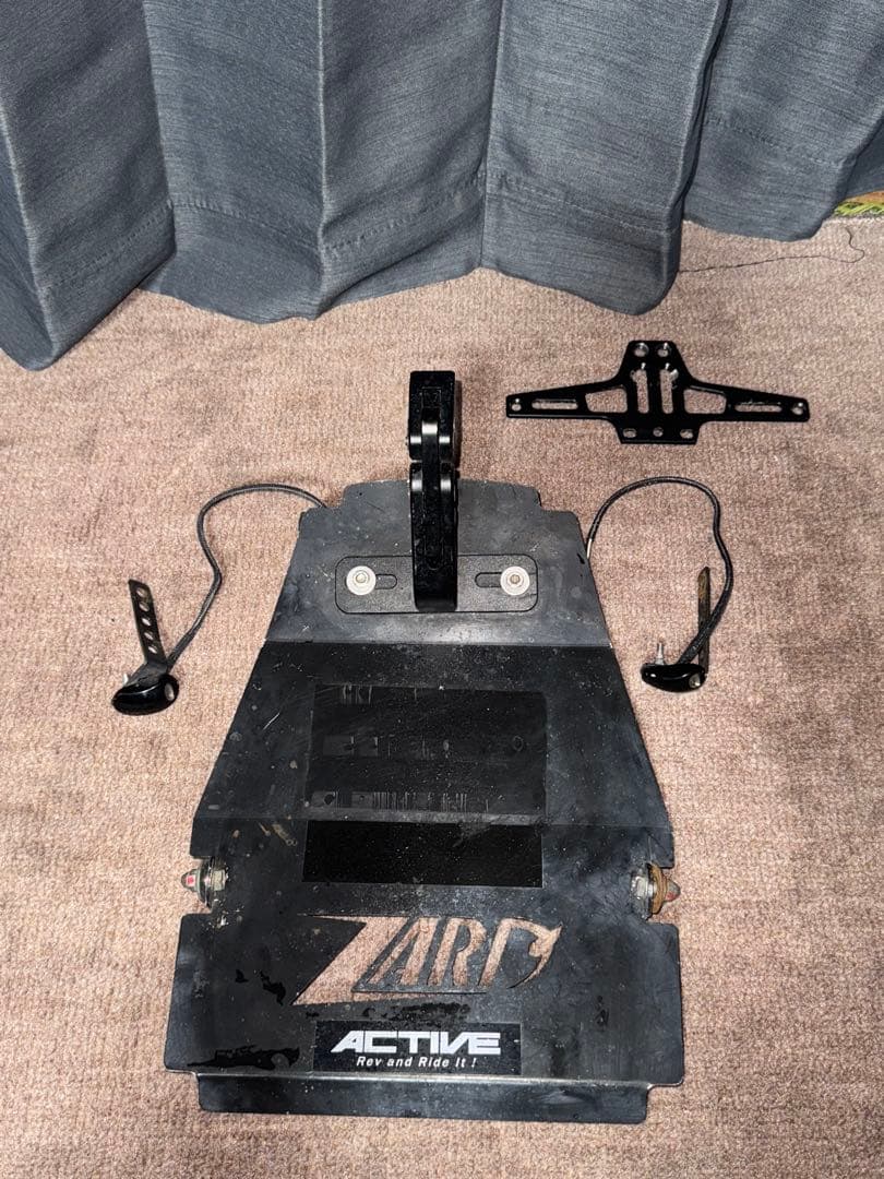 デイトナ675 ZARD製マフラー(サイド出し)