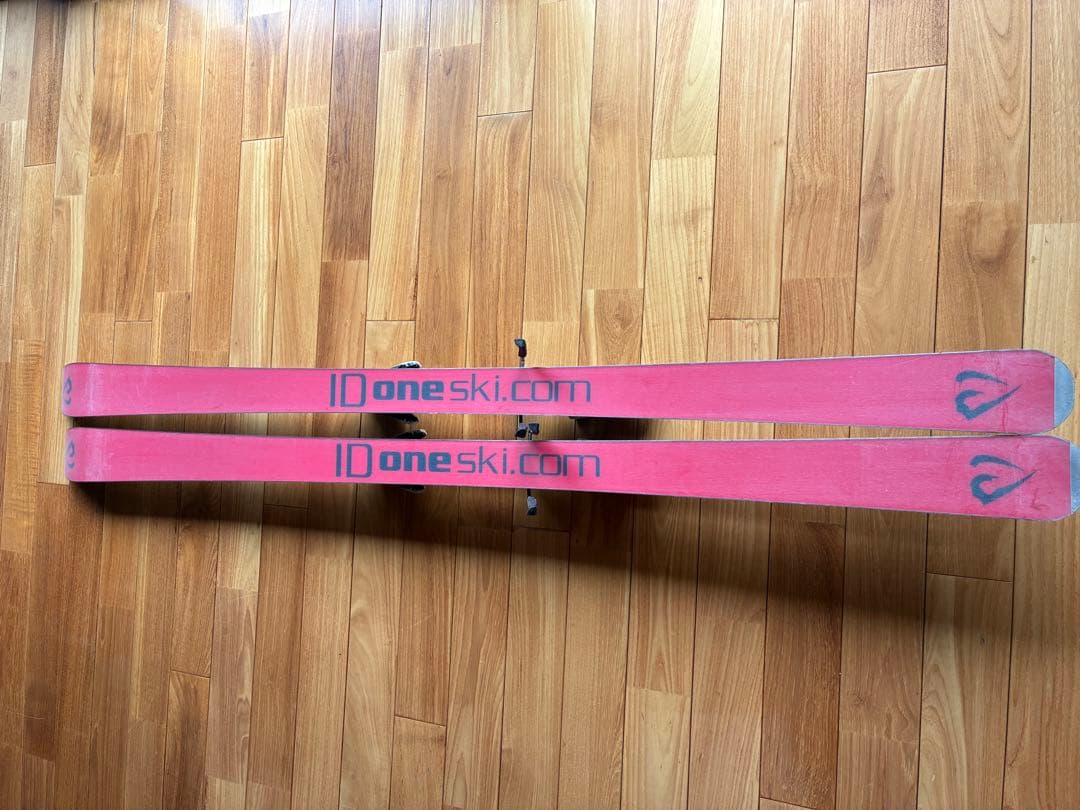 ID one モーグル板　161cm