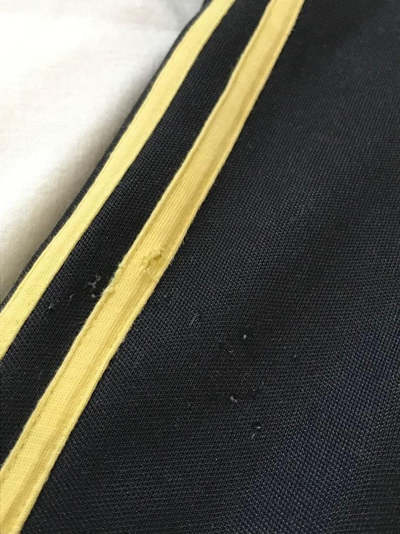 フレッドペリー☆ M～L☆ブラックｘイエロー☆ジャージ☆