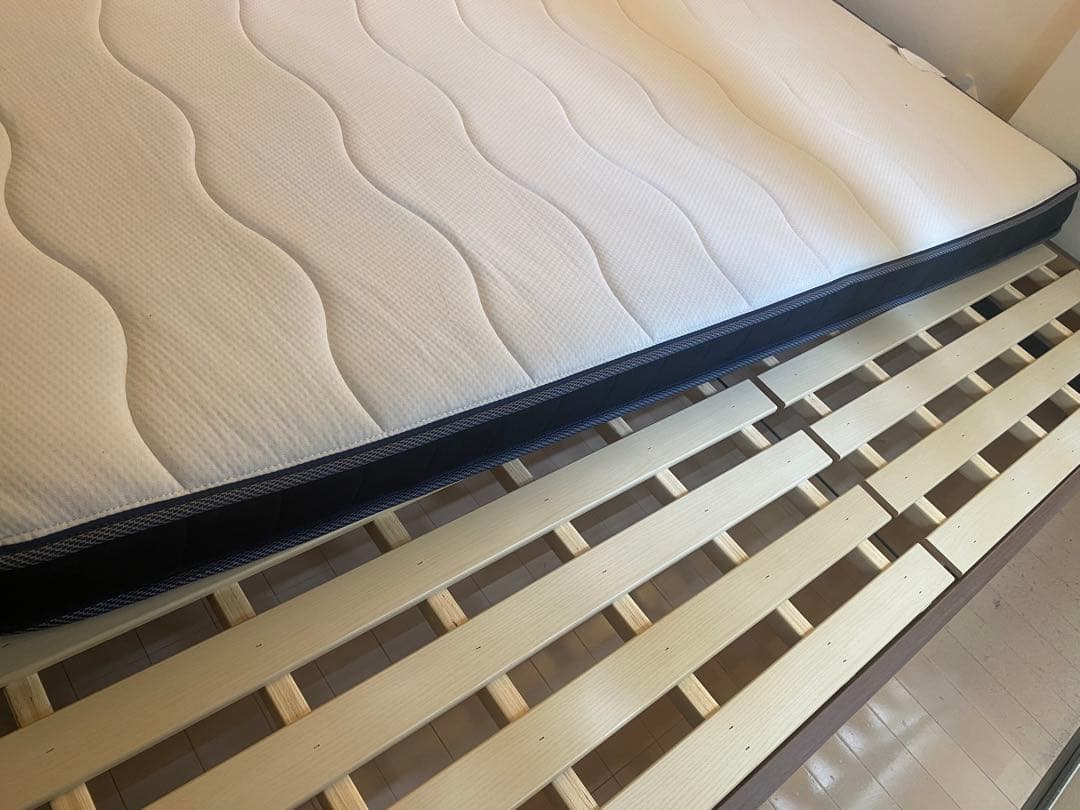 ニトリ　ダブルベット　フレーム＆マッマレスセット