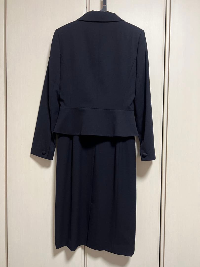 フランコフェラーロ　濃紺　スーツ上下