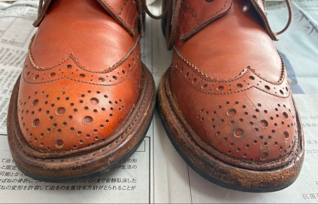 バ*ブ様 トリッカーズ ポールスミス ダブルネーム コラボ ウィングチップ レザ