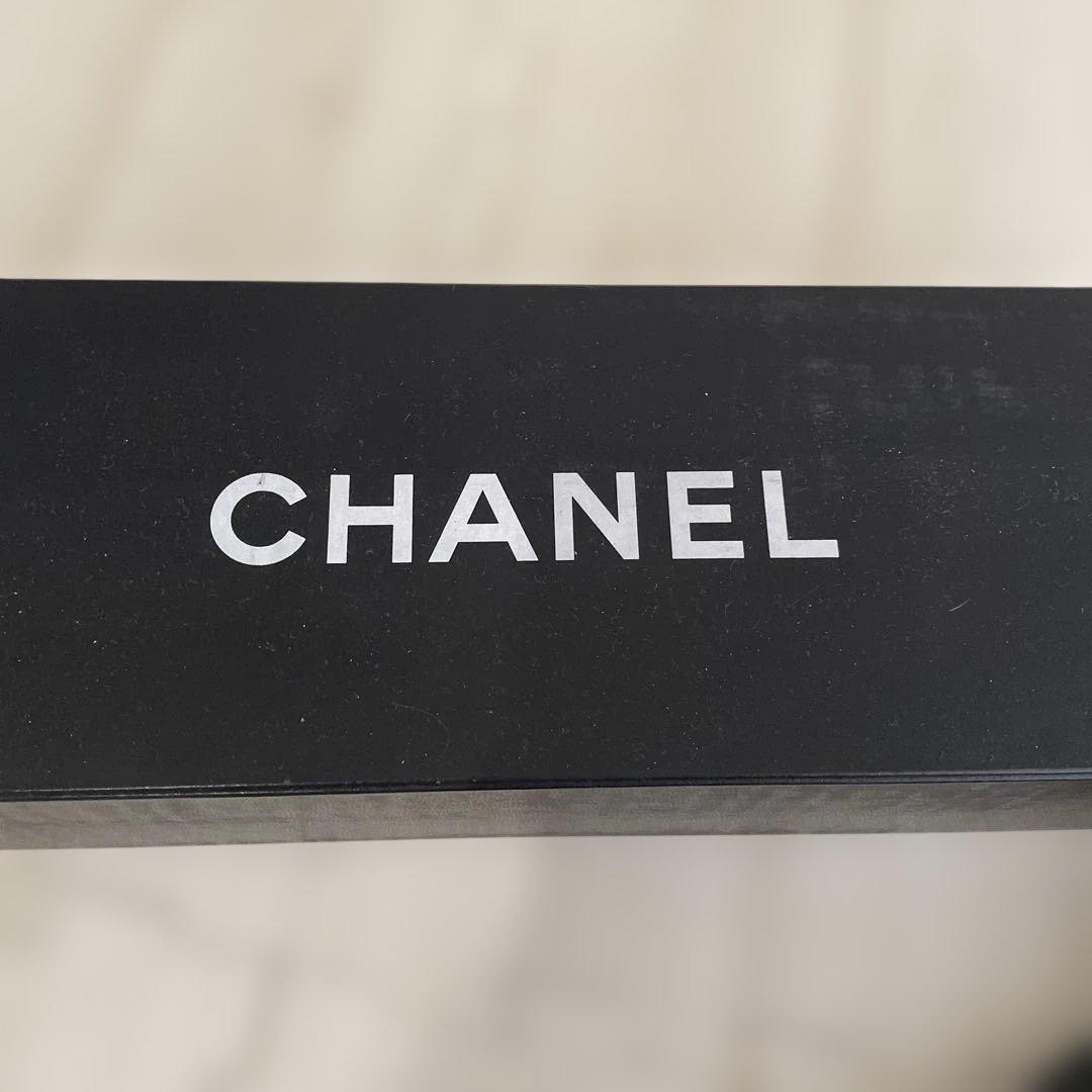 美品　シャネル マトラッセチェーンショルダーケース付き 折り畳み傘