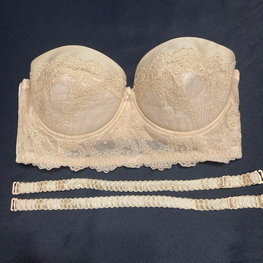 【美品】FOUR SIS & CO. ブライダルインナーD75/76/76