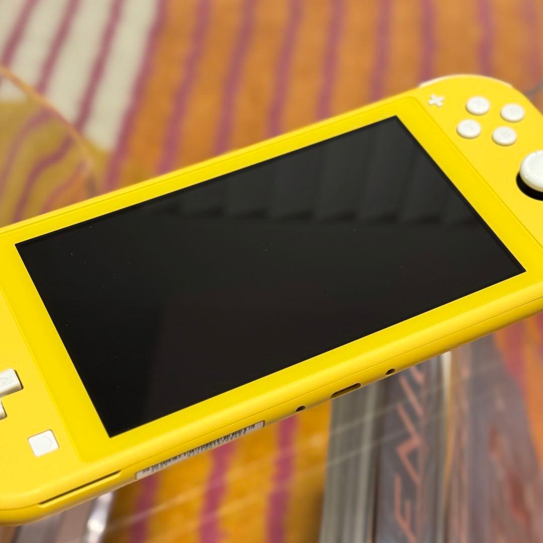 【美品】Nintendo Switch Lite イエロー
