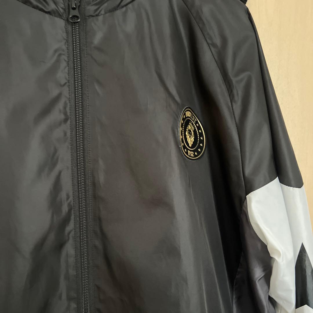 V12 ヴィトゥエルブ　ナイロンジャケット　XL