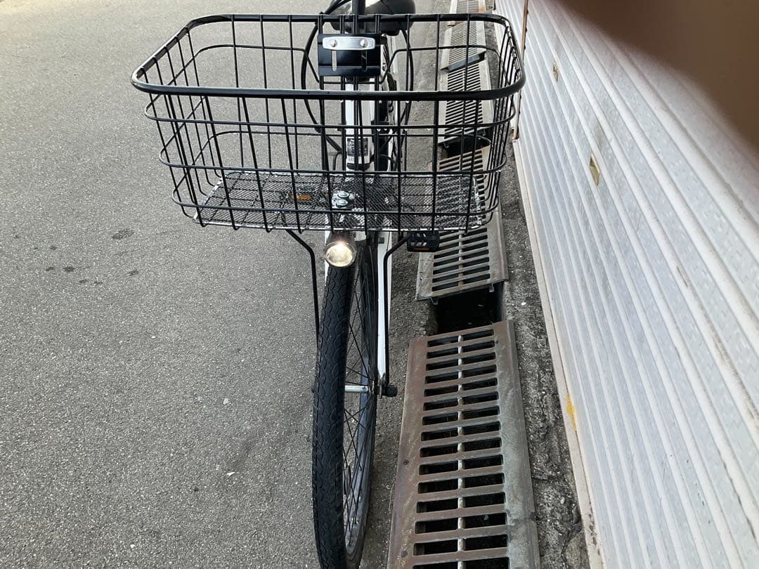 パナソニック最新機種電動アシスト自転車ティモS26インチホワイト系アルミボディー