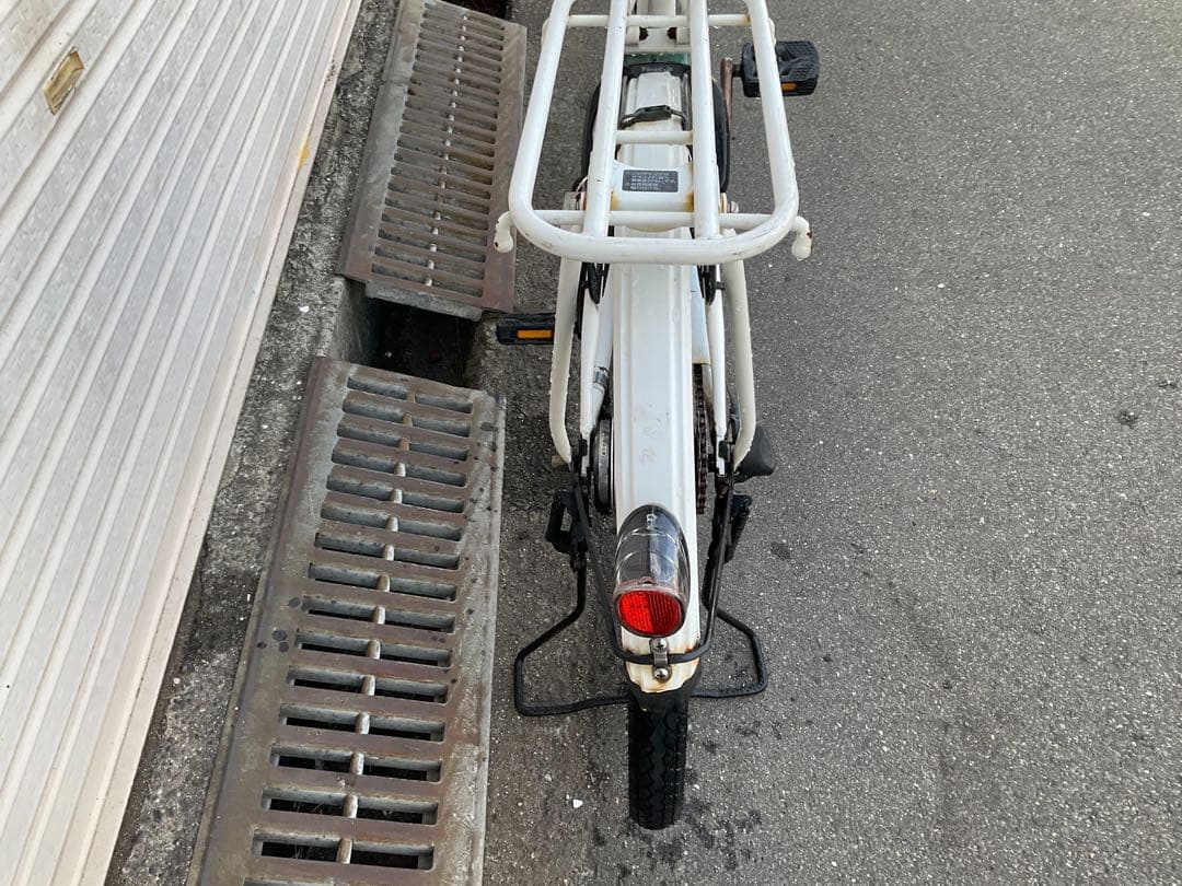 パナソニック最新機種電動アシスト自転車ティモS26インチホワイト系アルミボディー