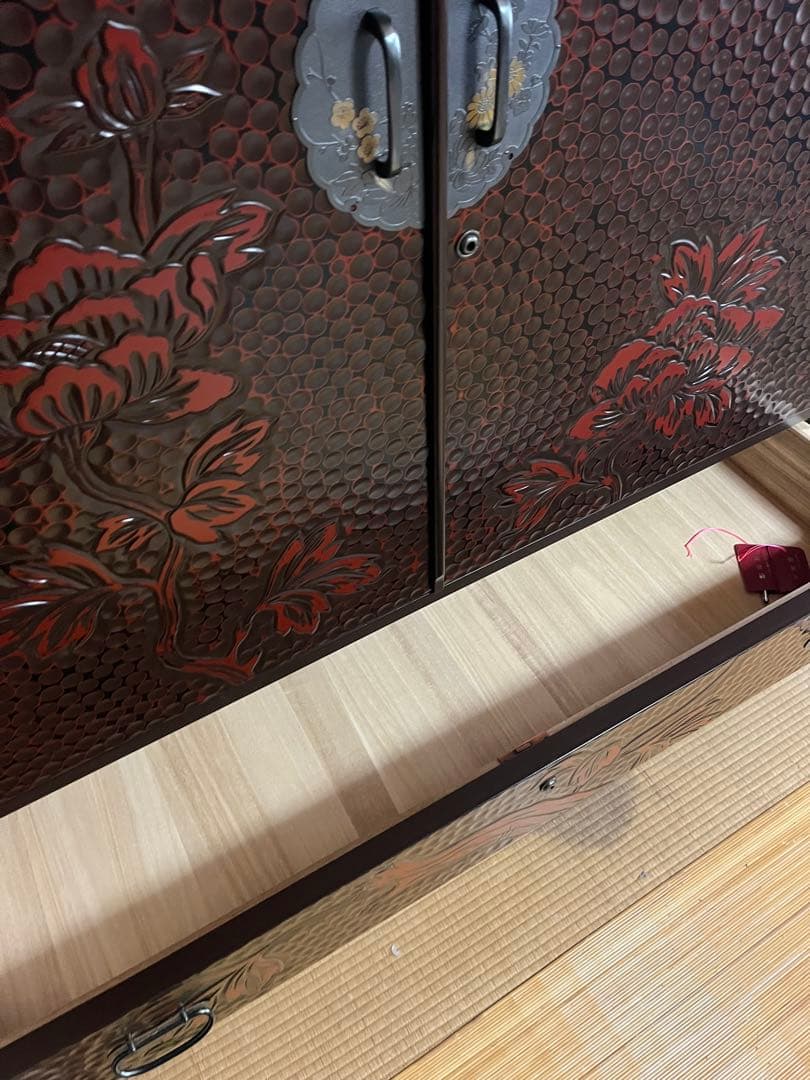 鎌倉彫り　佐藤恵仙作品　桐タンス　和箪笥　着物保管　高級　美品