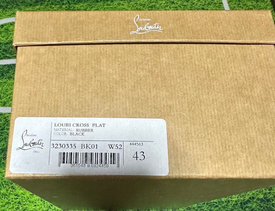 本日限定価格　ルブタン サンダル クリスチャンルブタン　43