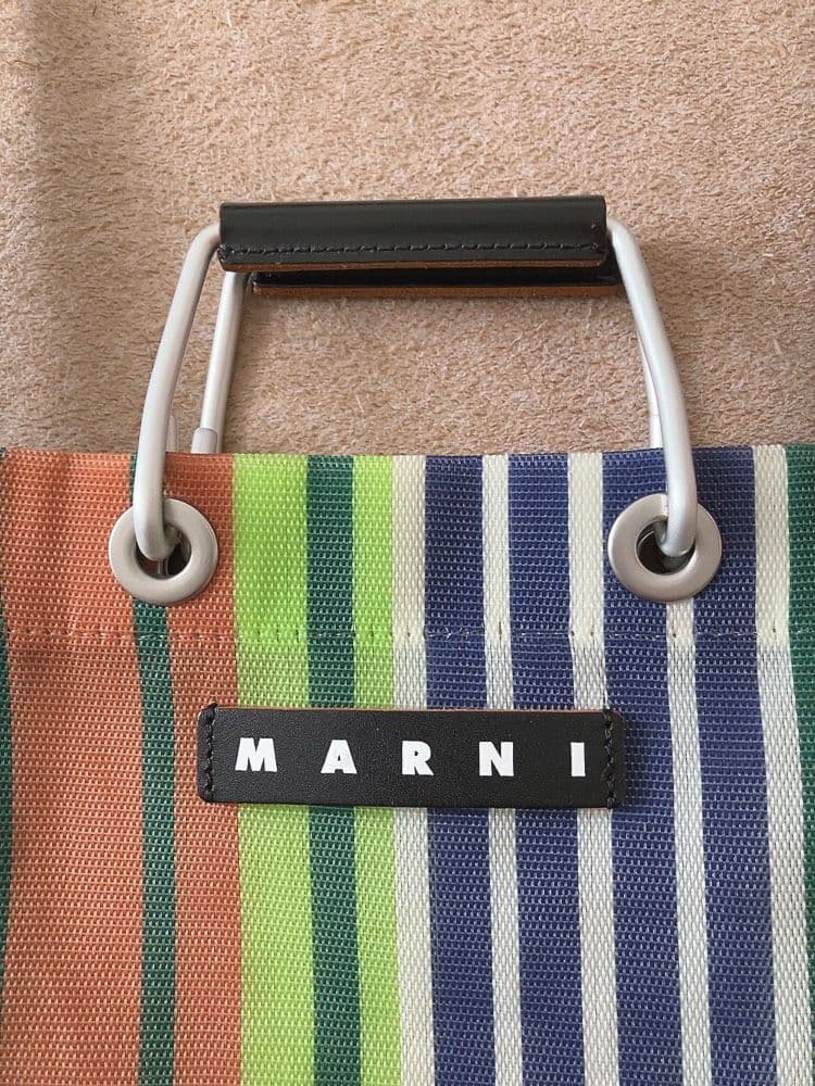 未使用　定番　MARNI マルニマーケット ストライプ メッシュショルダーバッグ