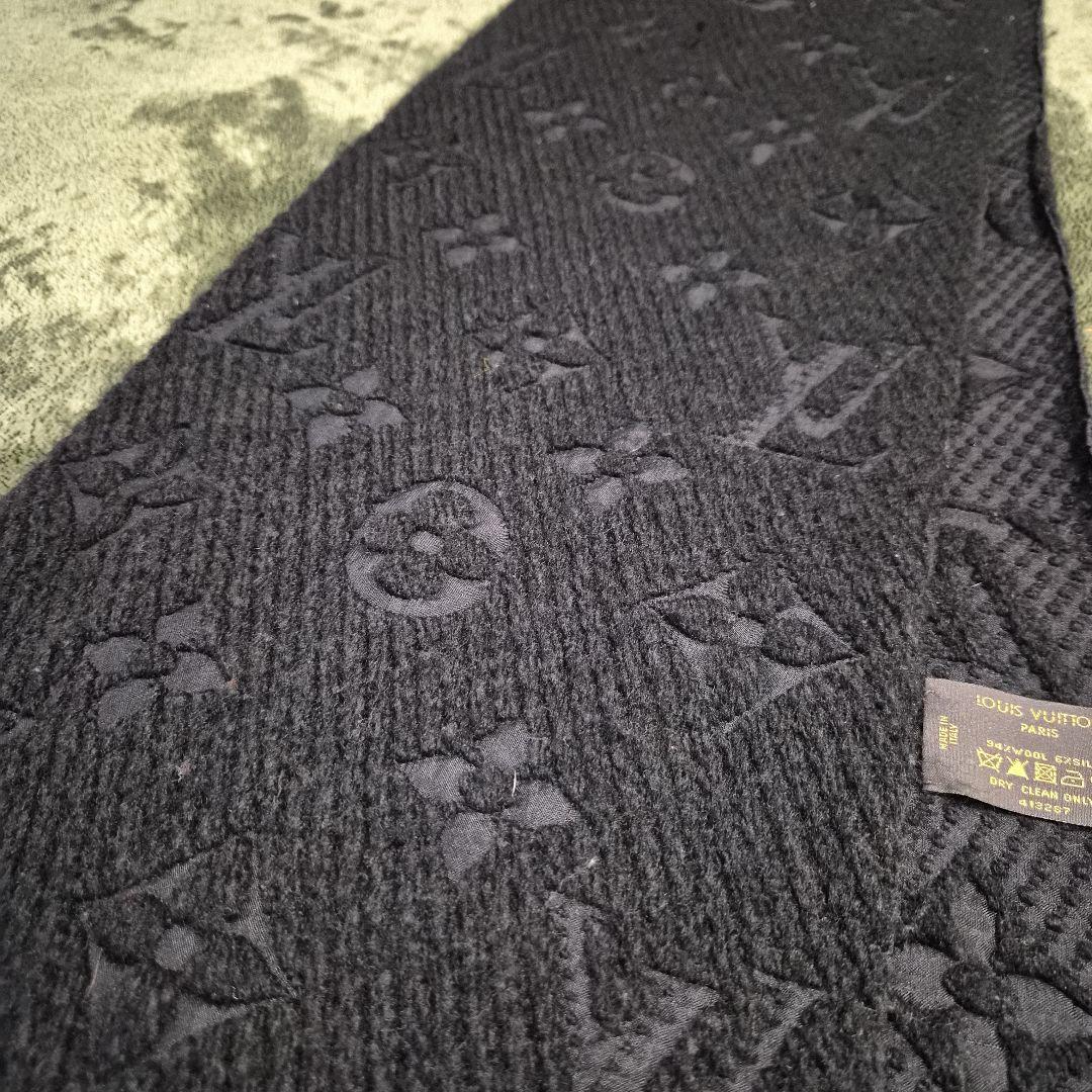 Louis Vuitton ブラック WOOLマフラー　使用回数20回程度