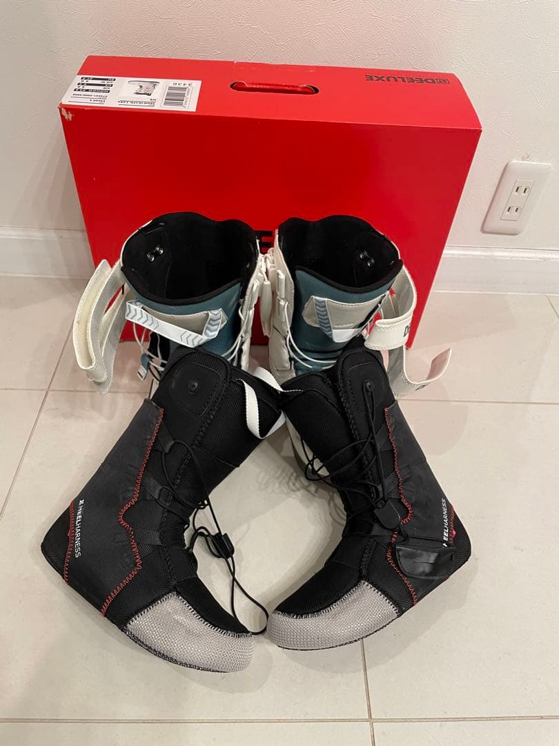 スノーボード DEELUXE TEAM ID LTD.LARA