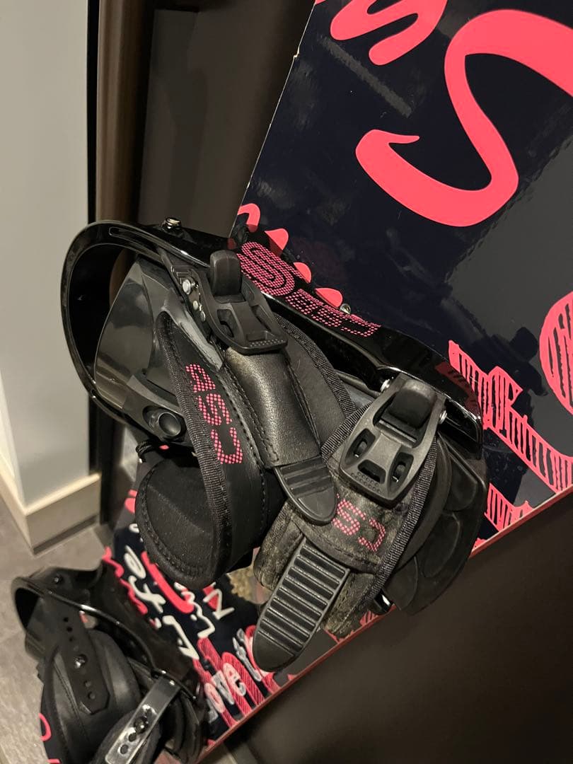 CSB スノーボード 黒/ピンク 文字デザイン