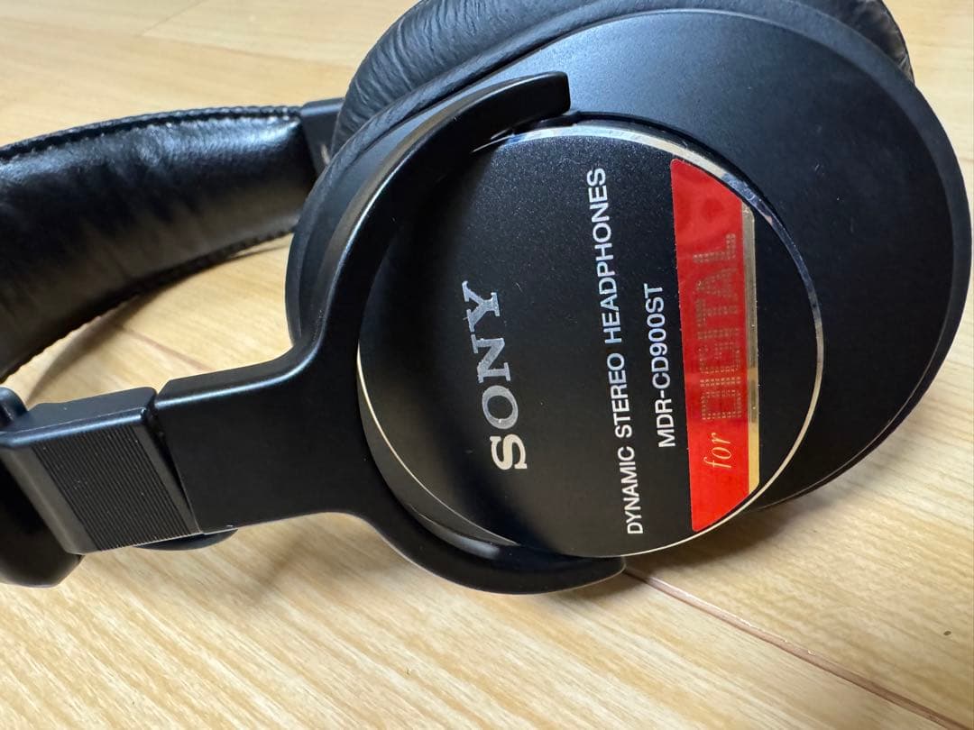 【美品】SONY MDR-CD900ST スタジオモニターヘッドホン
