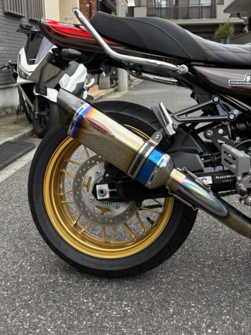 Ｚ９００ＲＳ　ストライカー　フルエキゾーストマフラー
