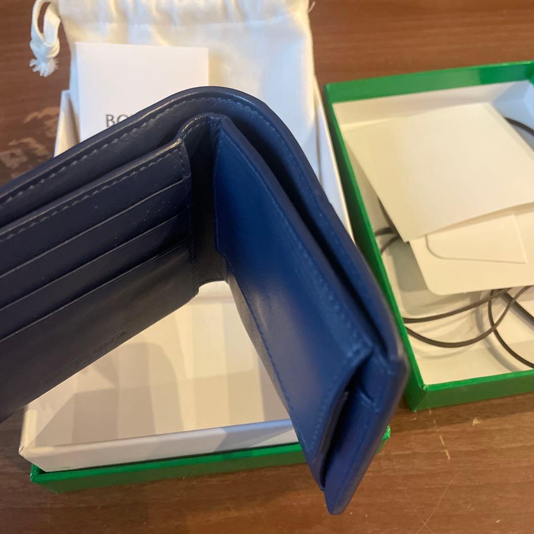 Bottega Veneta ネイビー 二つ折り財布