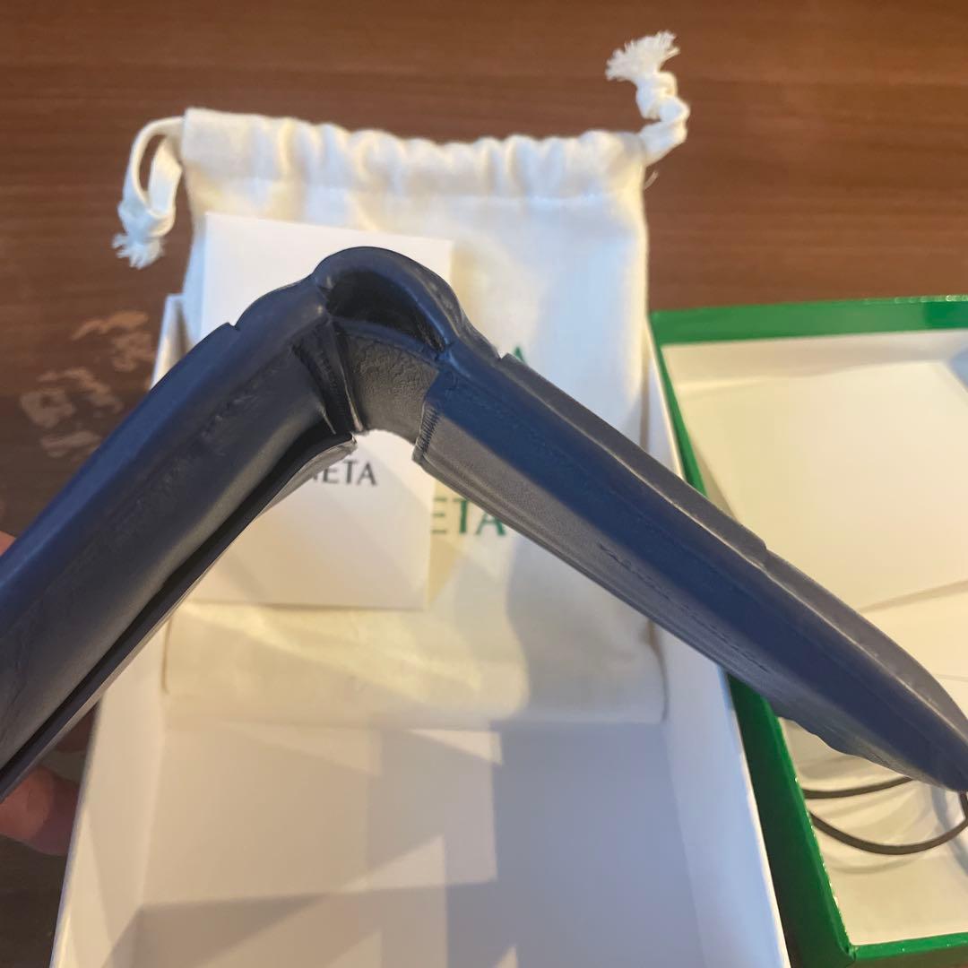 Bottega Veneta ネイビー 二つ折り財布