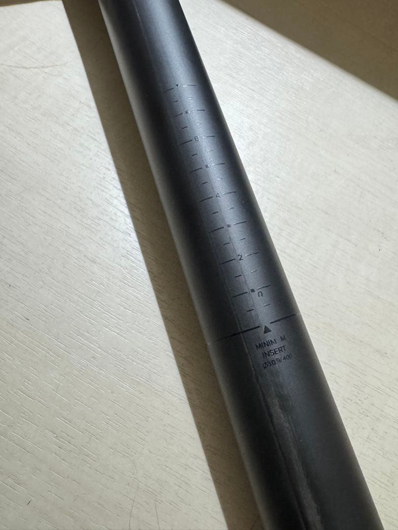 メリダ　カーボンシートポスト