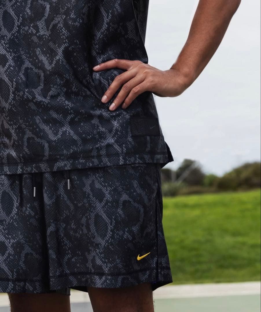 【美品】 NIKE Kobe リバーシブル バスケット ジャージー コービー