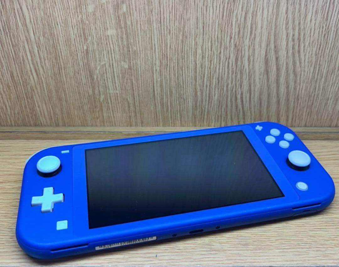 Nintendo Switch Lite ブルー 本体　充電器あり